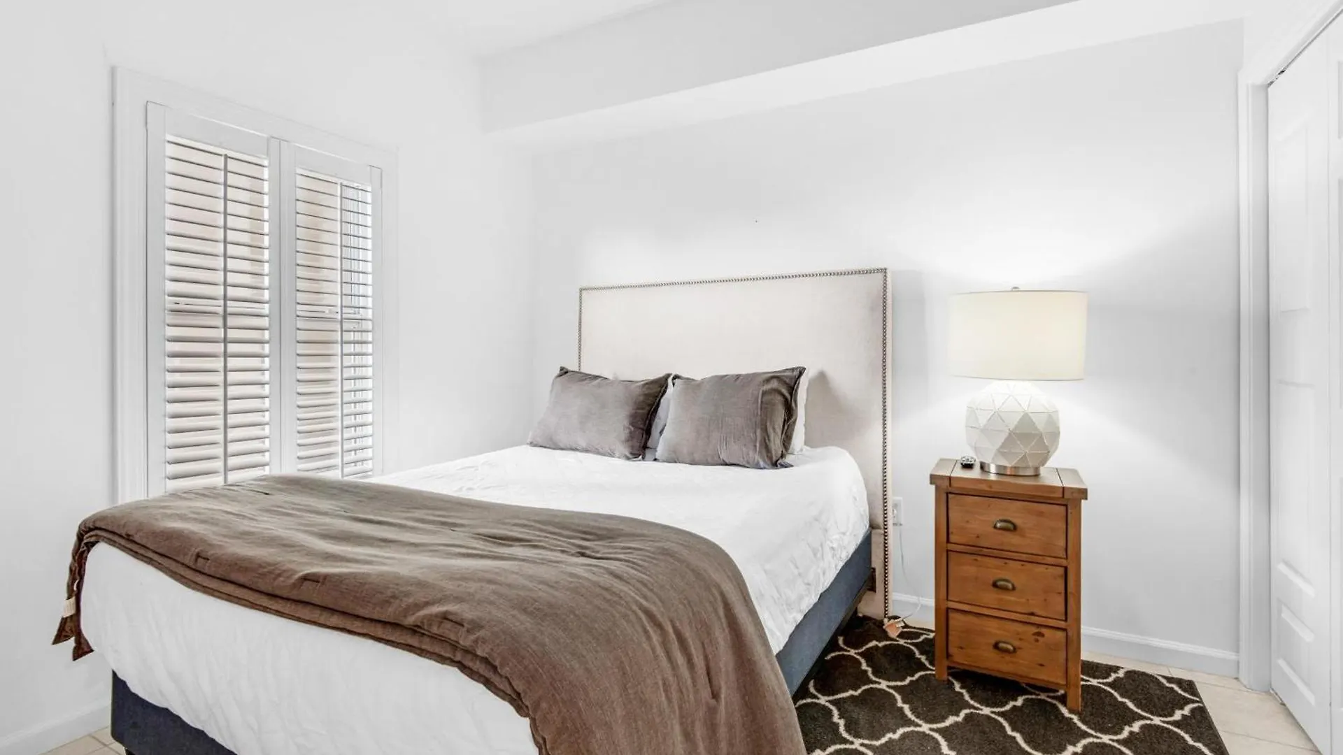 Majestic Sun 302A Villa Destin
