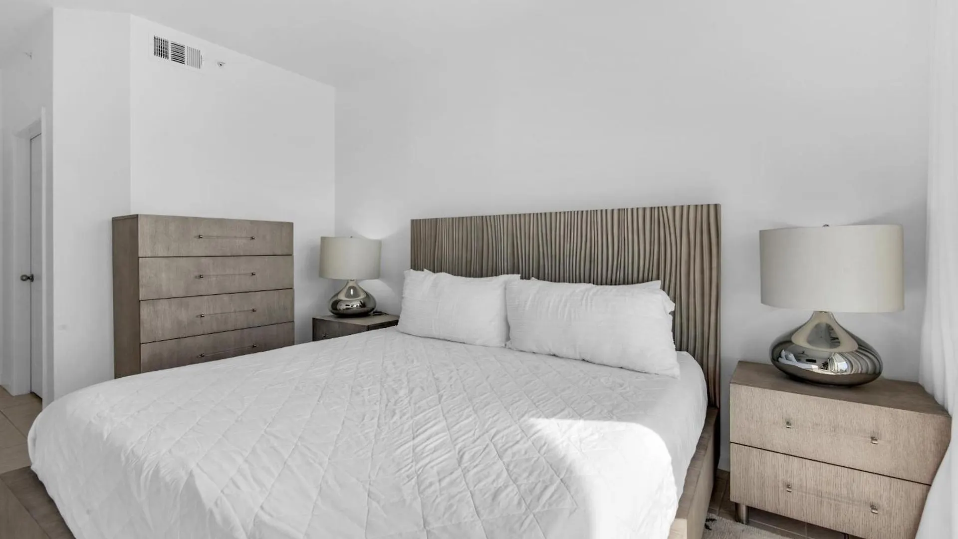 Majestic Sun 302A Villa Destin Holiday home